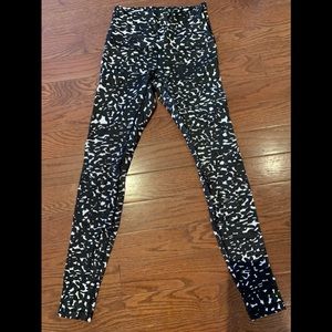 Lululemon wunder under high rise